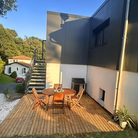 Egoitza Dans Les Pins Guethary Apartment Saint-Jean-de-Luz