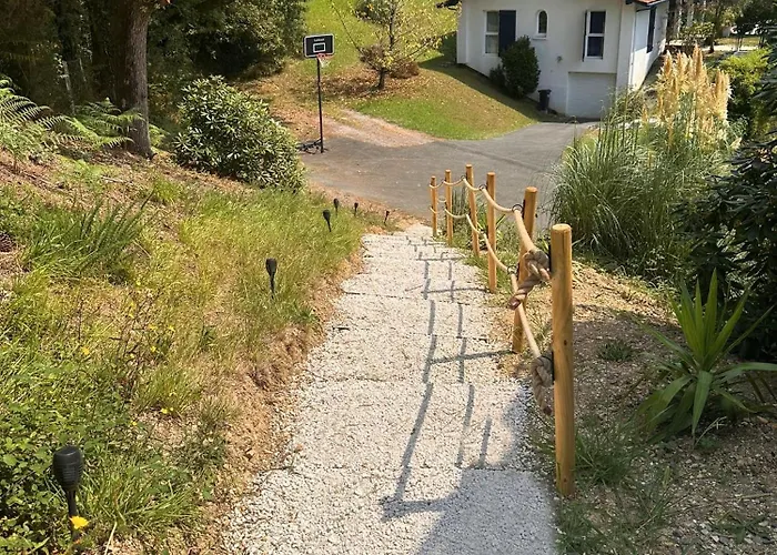 Apartament Egoitza Dans Les Pins Guethary Saint-Jean-de-Luz